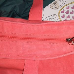 Marc jacobs carry all tote new with tags and inside liner bag